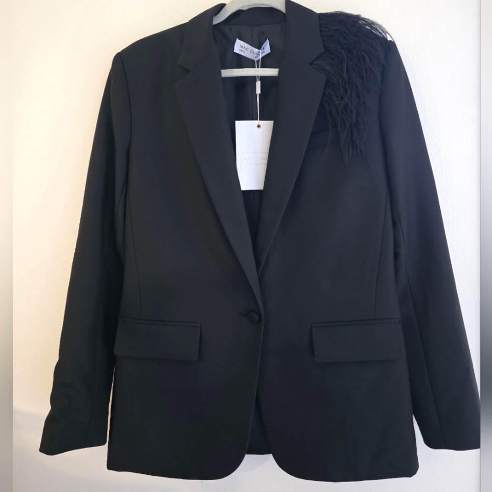 Mac Duggal Women's Black Blazer With Feather Lapel Sz 2